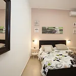 Trio D'archi - La Pilozza Infiorata B&B 4*