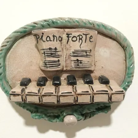 Trio D'archi - La Pilozza Infiorata Nocleg ze śniadaniem Caltagirone