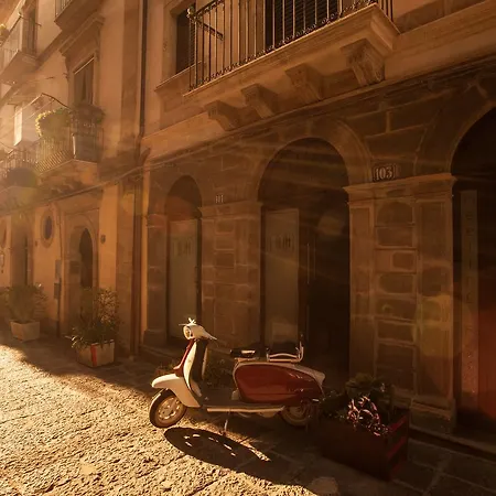 Trio D'archi - La Pilozza Infiorata Bed & Breakfast