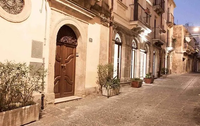 Trio D'archi - La Pilozza Infiorata Couette-café